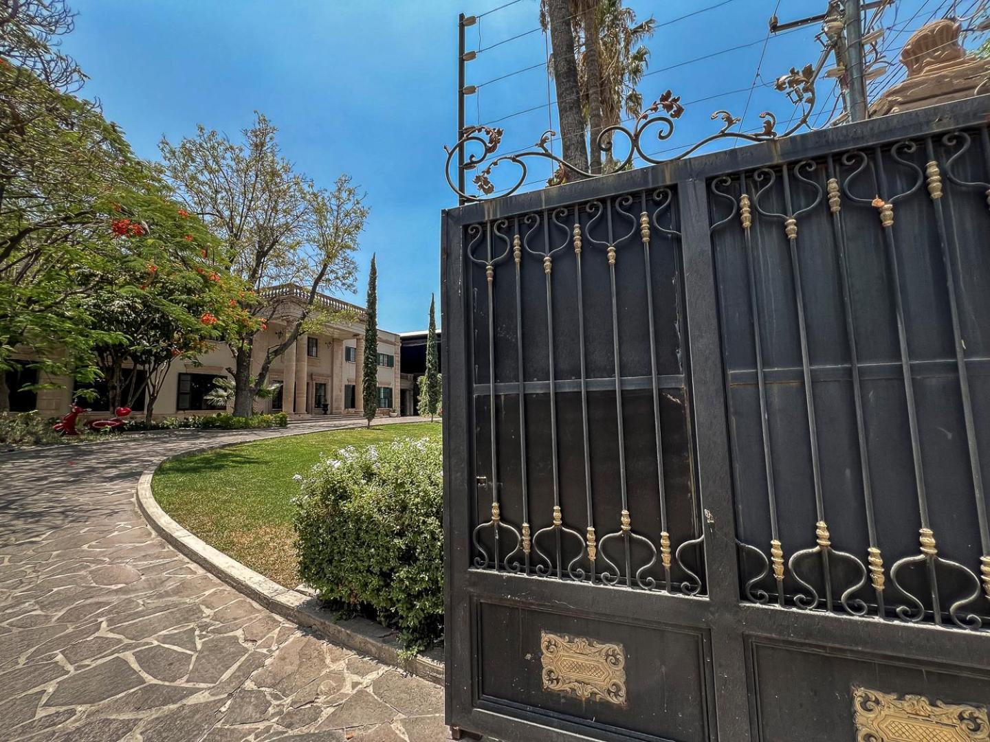 Hotel Mansion E Borbon Leon Ngoại thất bức ảnh